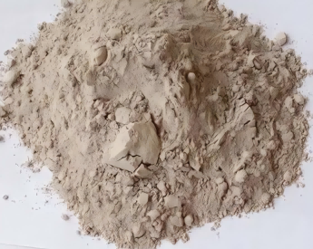 安源引气剂特点 引气剂在混凝土中的应用 引气剂使用注意事项